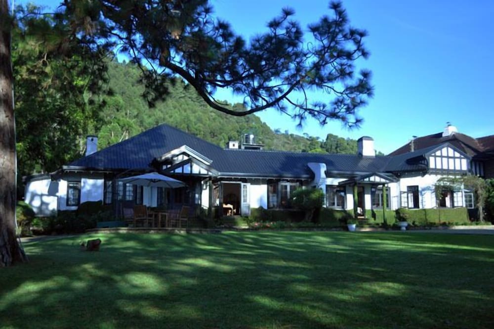 Фото Hill Cottage