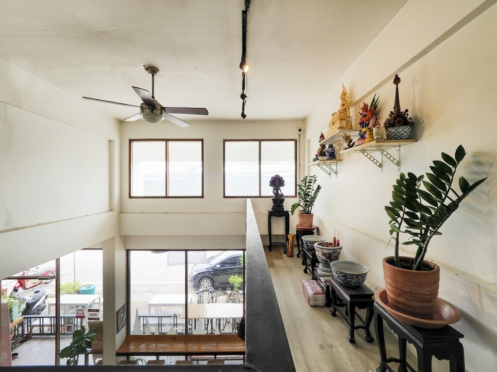 Фото Oyo 692 Nakara Ayutthaya - Hostel