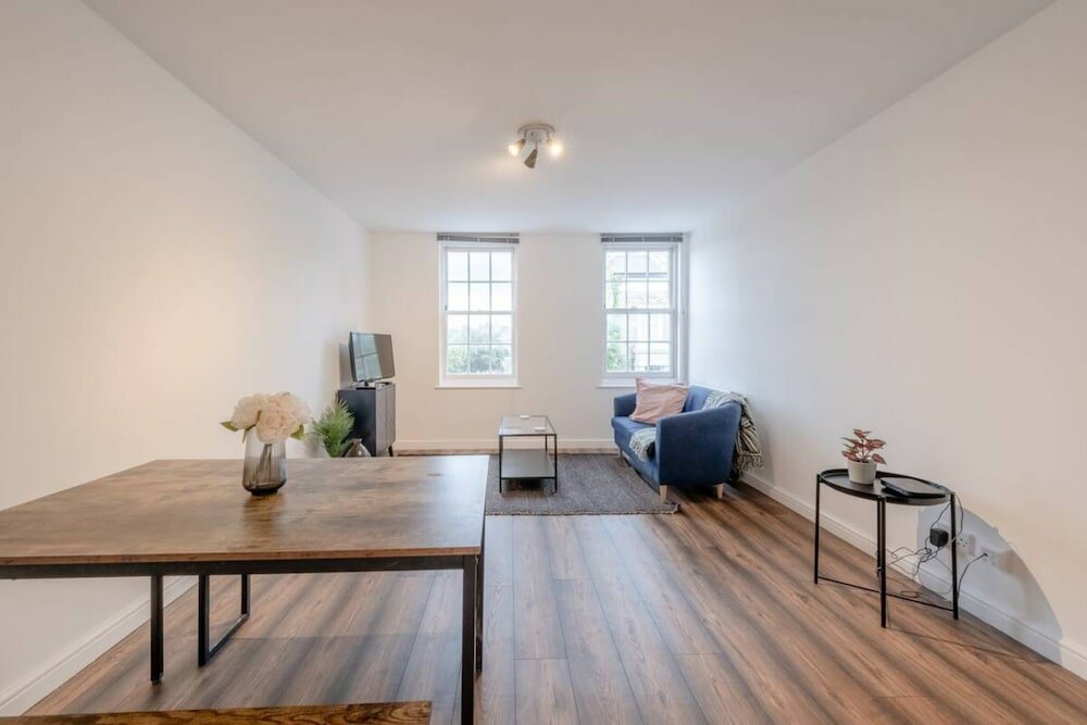 Фото Charming 2 Bedroom in Hackney