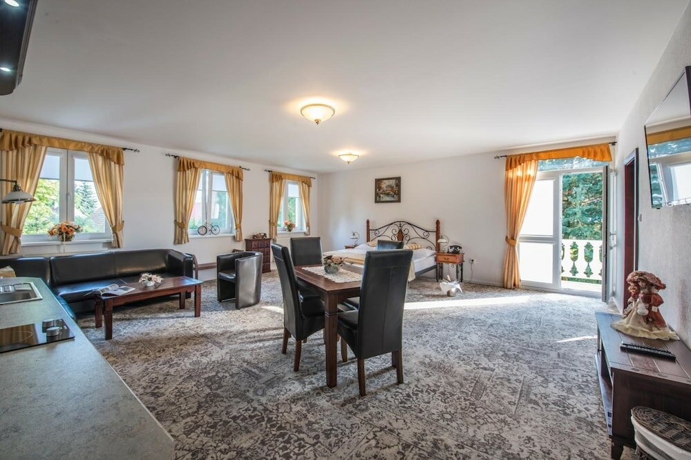 Фото Hotel Svätojánsky kaštieľ