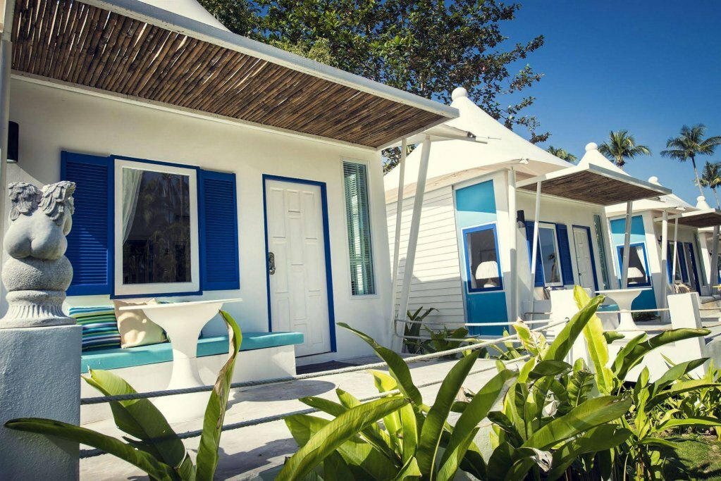 Фото The White Knot Koh Chang