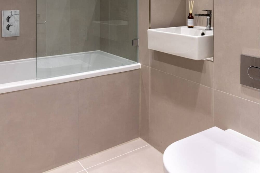 Фото The Wandsworth Gem - Astonishing 3bdr Flat