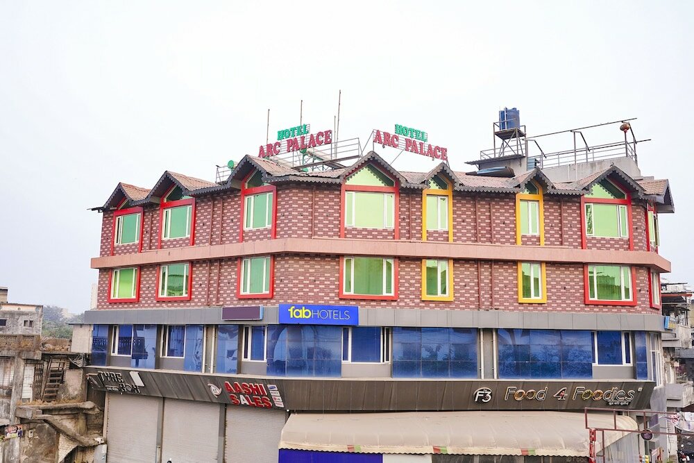 Фото отеля 1