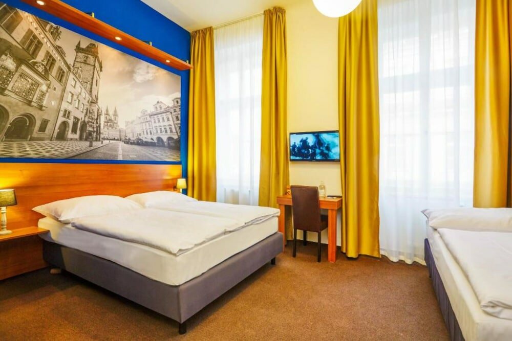 Фото Metropolitan Old Town Hotel - Czech Leading Hotels