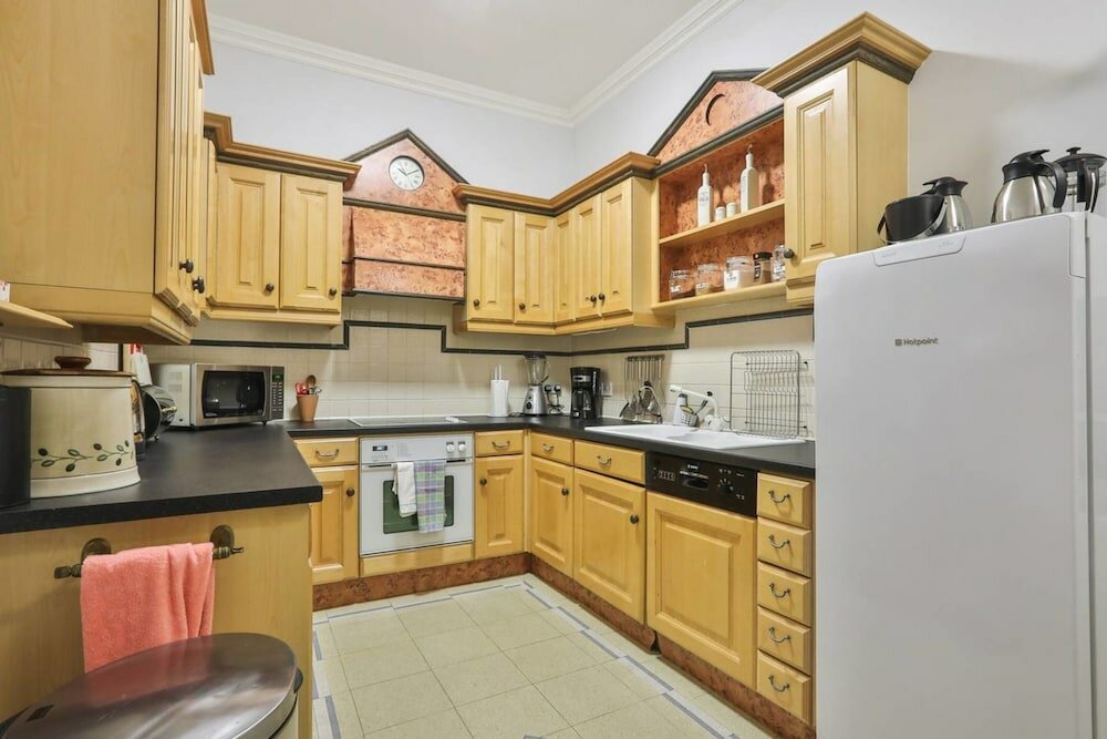 Фото Luxury and Modern Bayswater Apartment