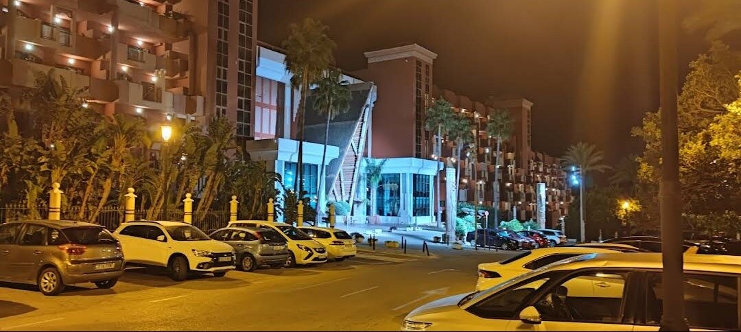 Фото Holiday World Polynesia Hotel