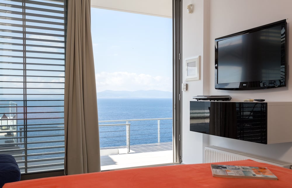 Фото 600m² homm Luxury Villa Sea Side Evia 16ppl