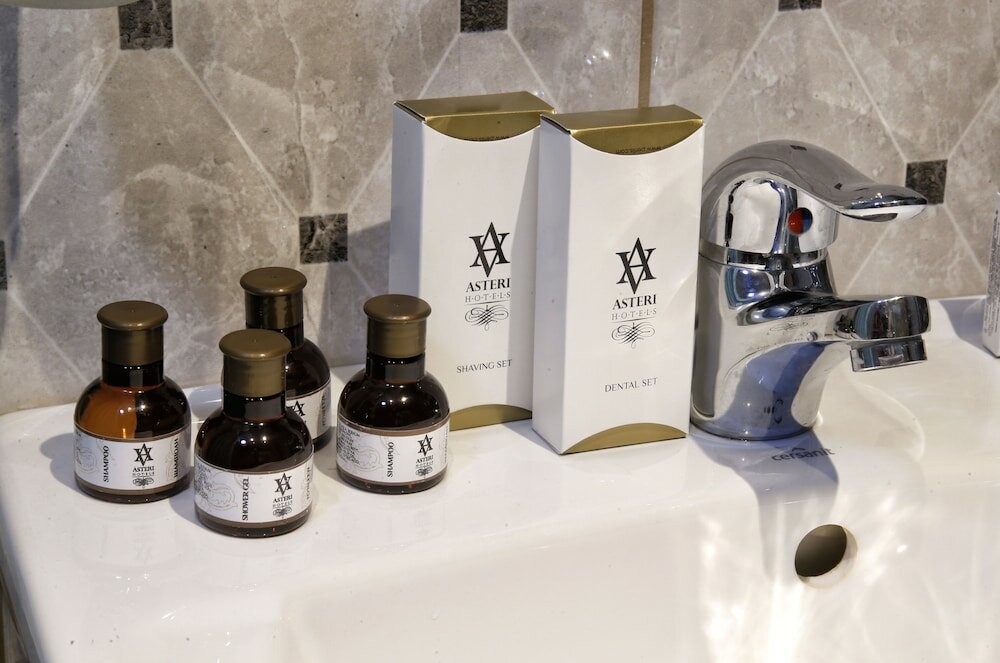 Фото Grand Hotel Oasis