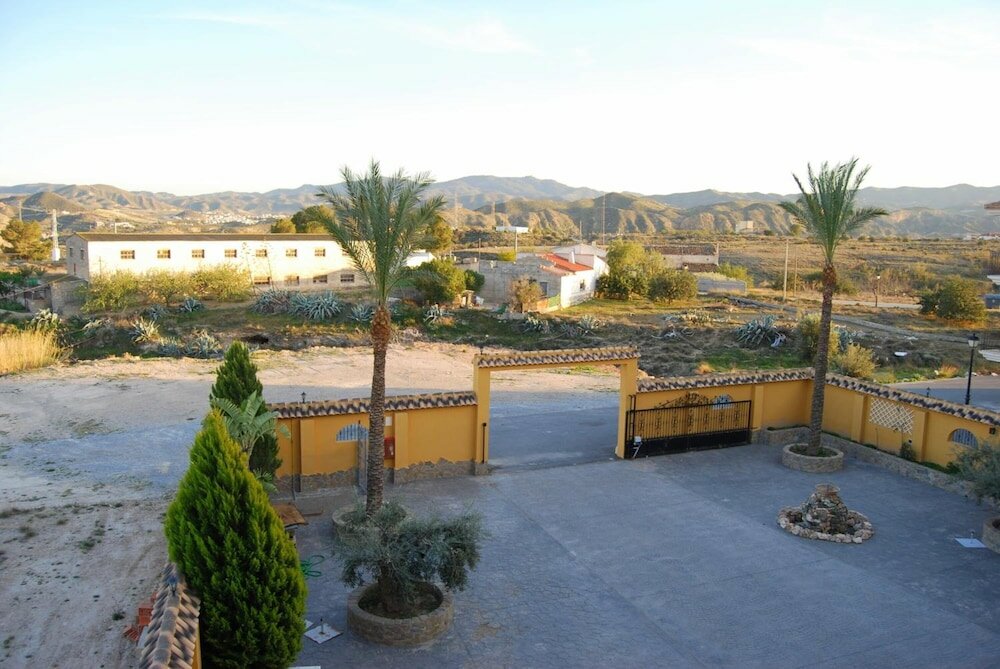 Фото Hostal Mesón Arboleas