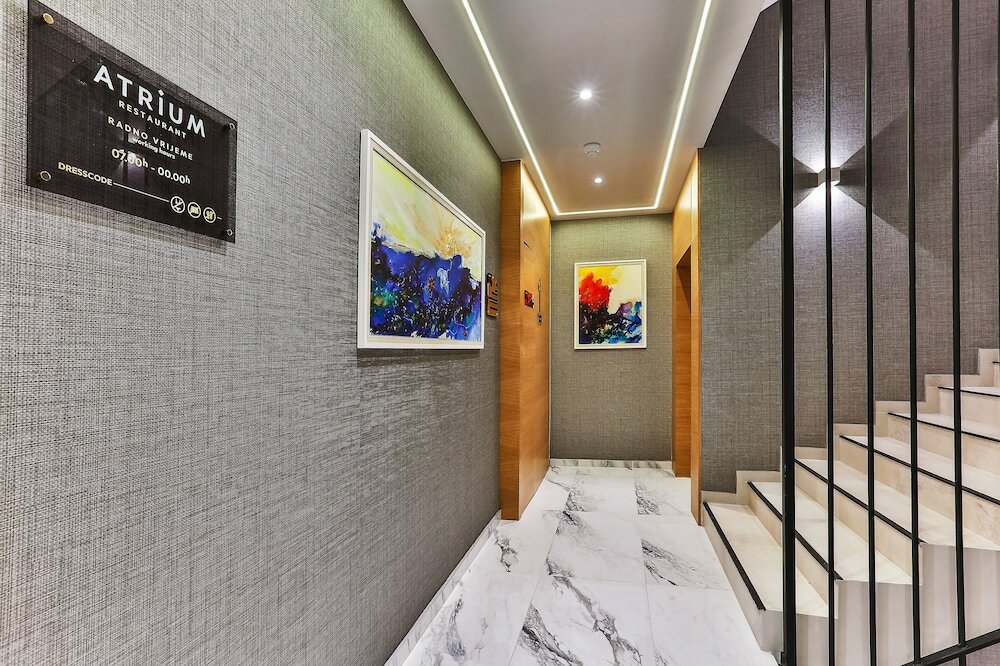 Фото Hotel Square