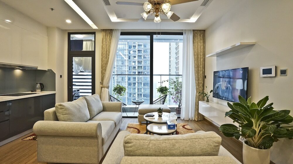 Фото Vinhomes Metropolis Hanoi - CitiHome