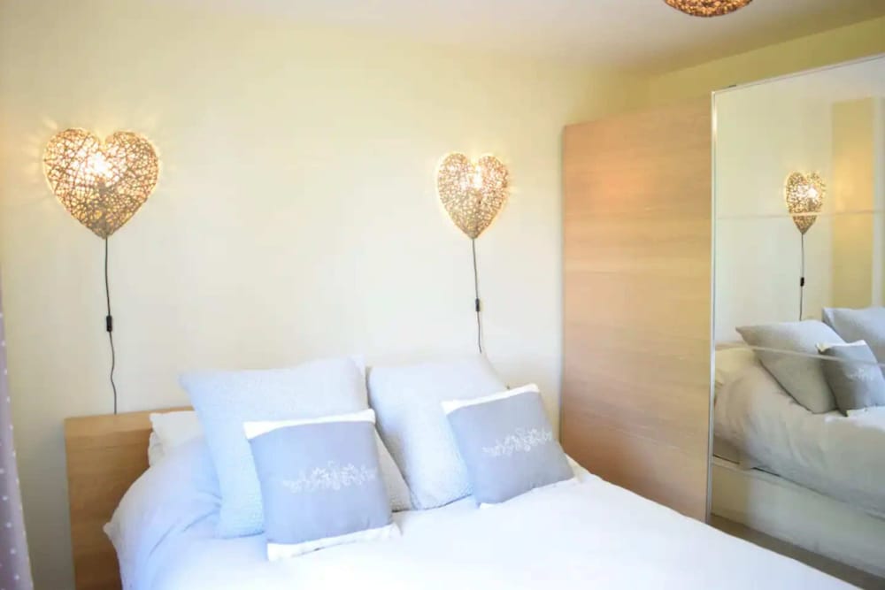 Фото Lovely 2bd Flat With Balcony - Finsbury Park