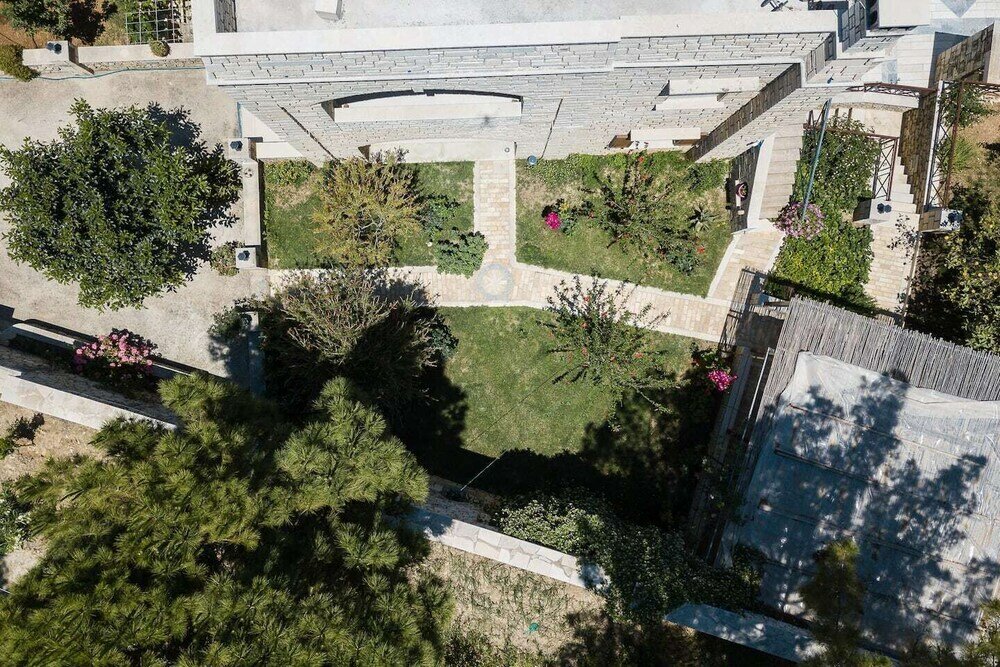 Фото Peacefull Stone-Built Villa