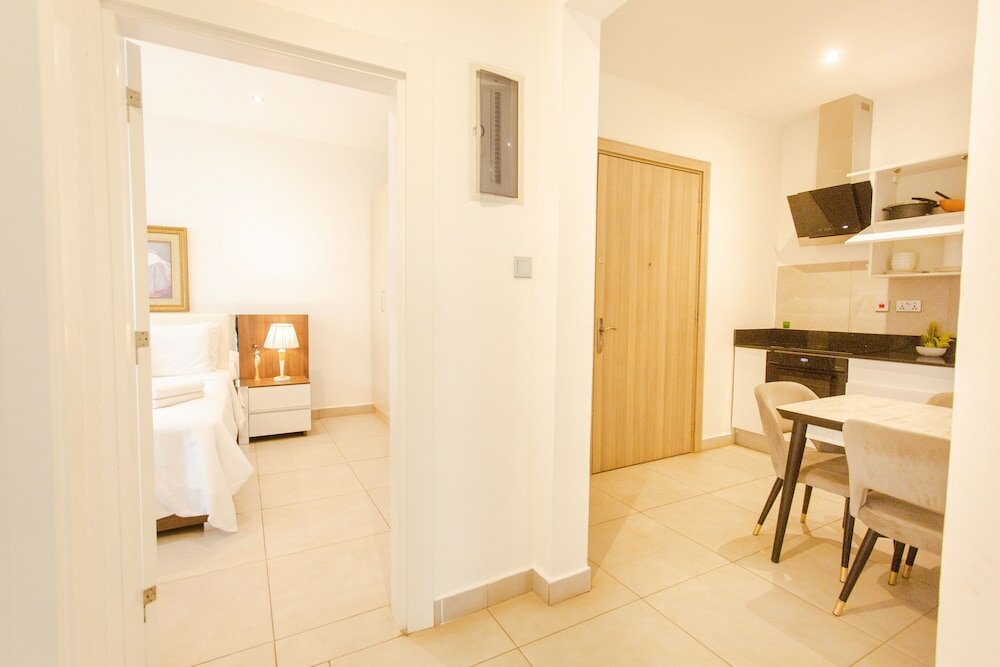 Фото Accra Luxury Apartments at Pine Court