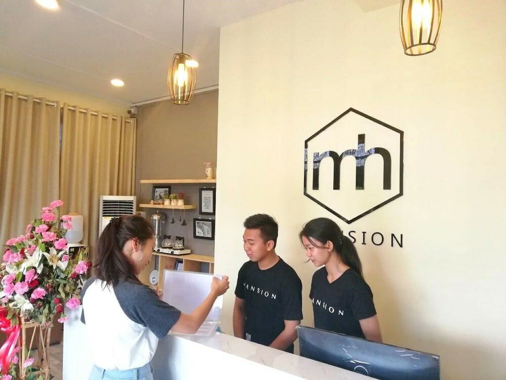Фото Mansion Hostel Mandalay