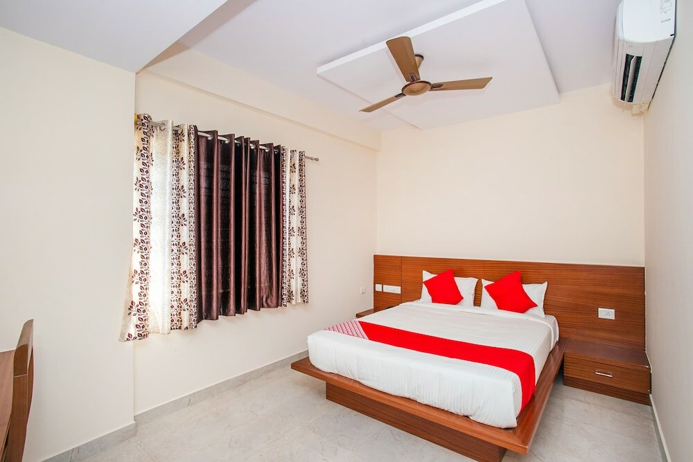 Фото Oyo 18836 Orchid Suites