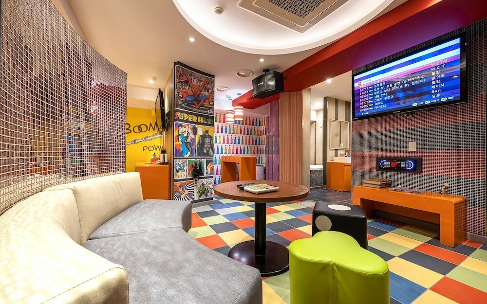 Фото Shinchon S Hotel