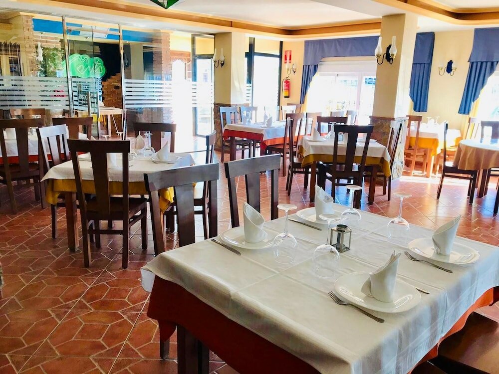 Фото Hostal Sorbas