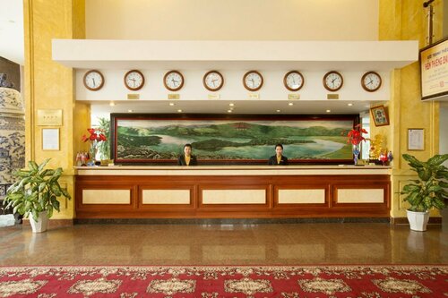 Гостиница Hoang Son Peace Hotel в Ниньбине