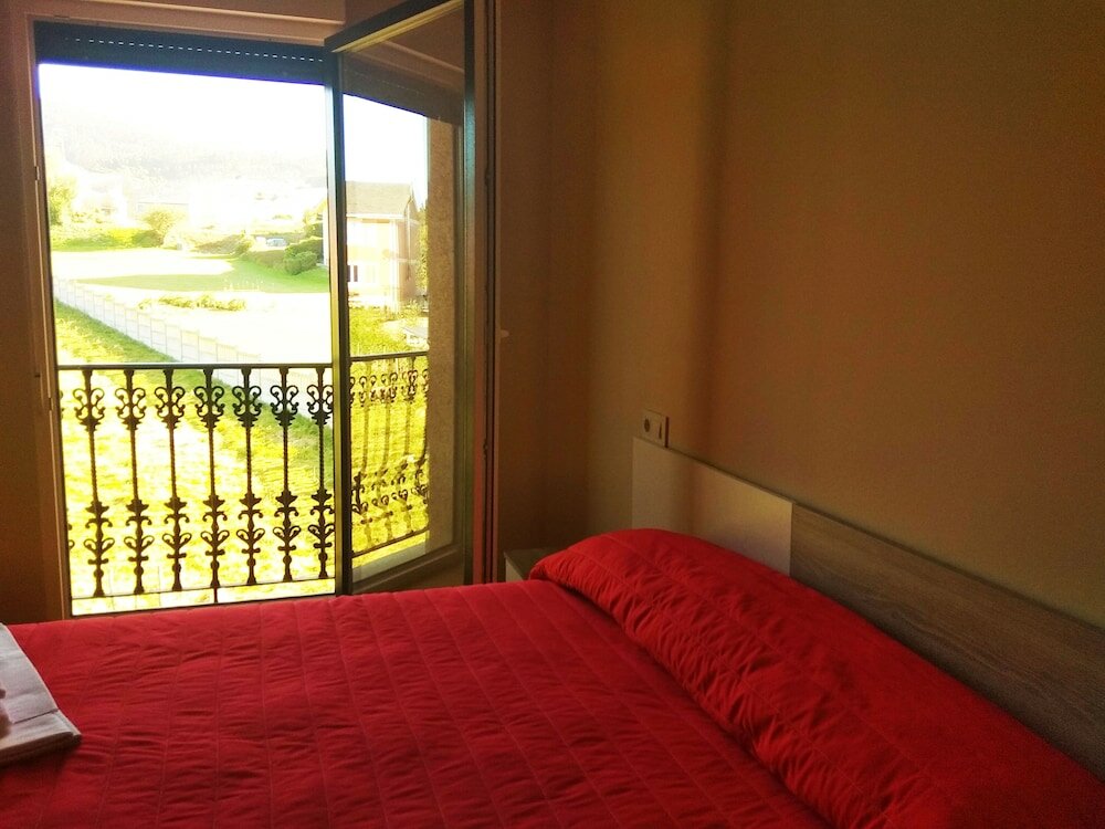 Фото Apartamentos Barreiros 3000