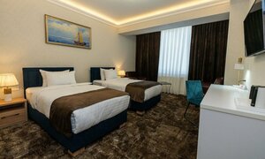 Гостиница Garnet Mir Hotel