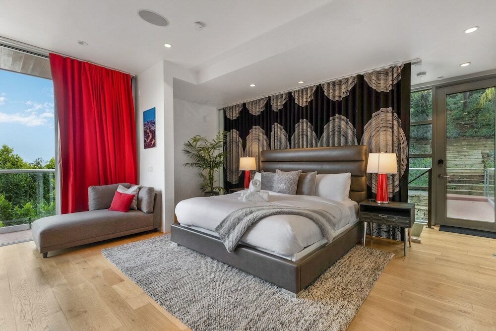 Фото Celebrity Chich