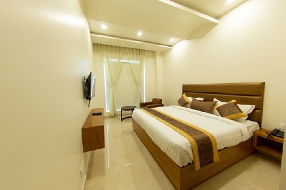 Фото Comfort Hotel Amritsar