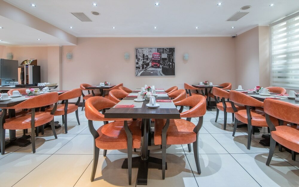 Фото Hyde Park International