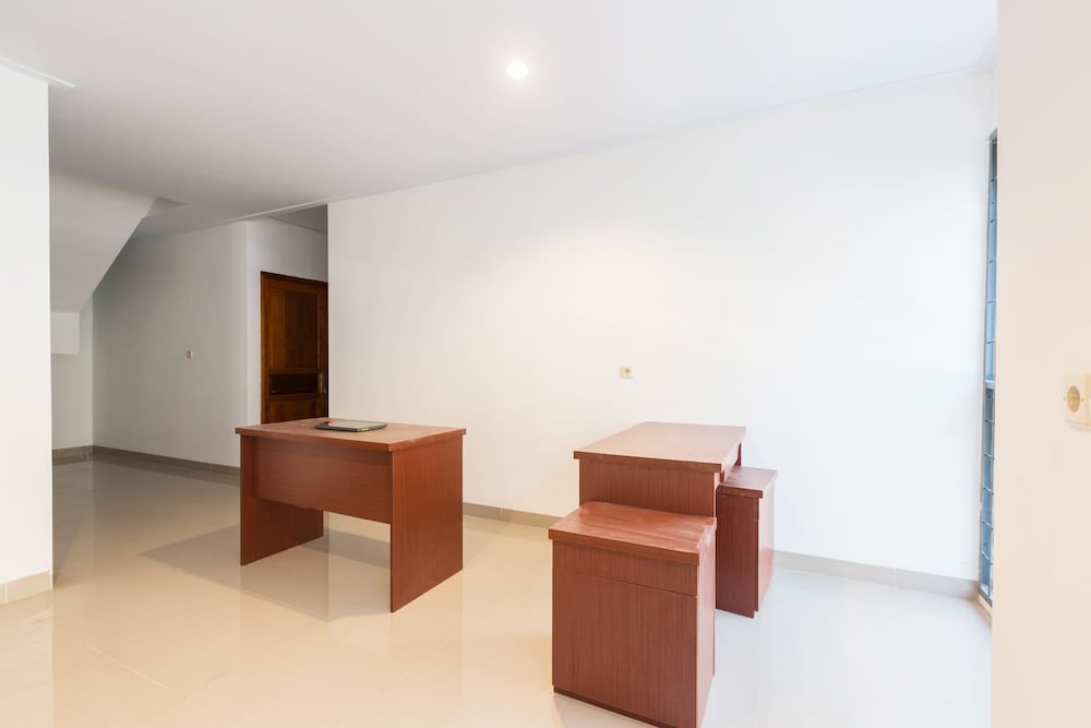 Фото Oyo 1310 Urban Residence