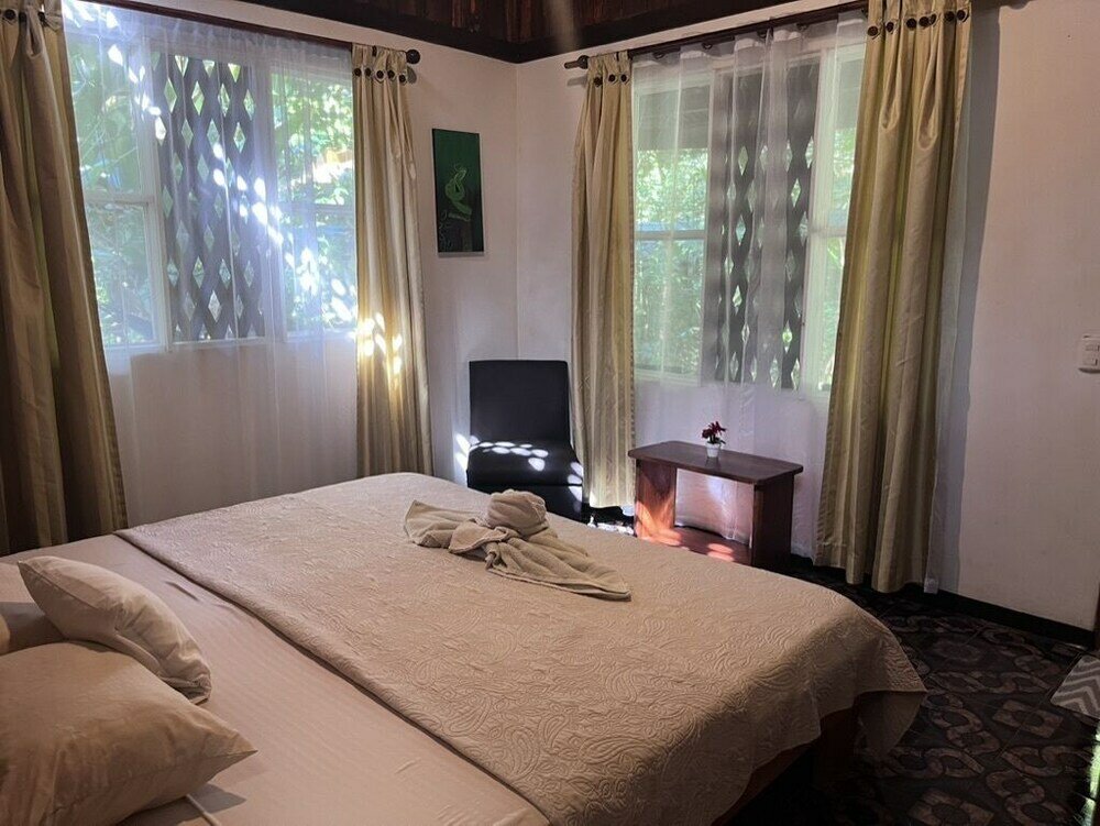 Фото Chilamate Rainforest Eco-retreat