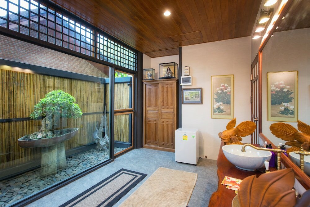 Фото Cattani's Riverside Home