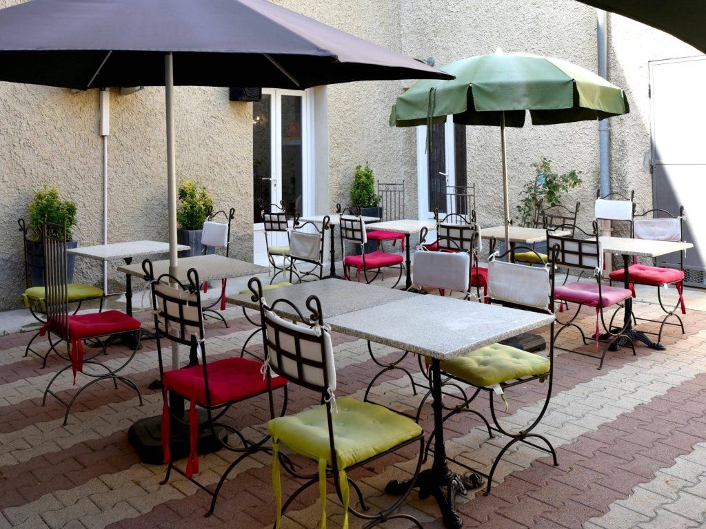 Фото La Bastide d'Entraigues