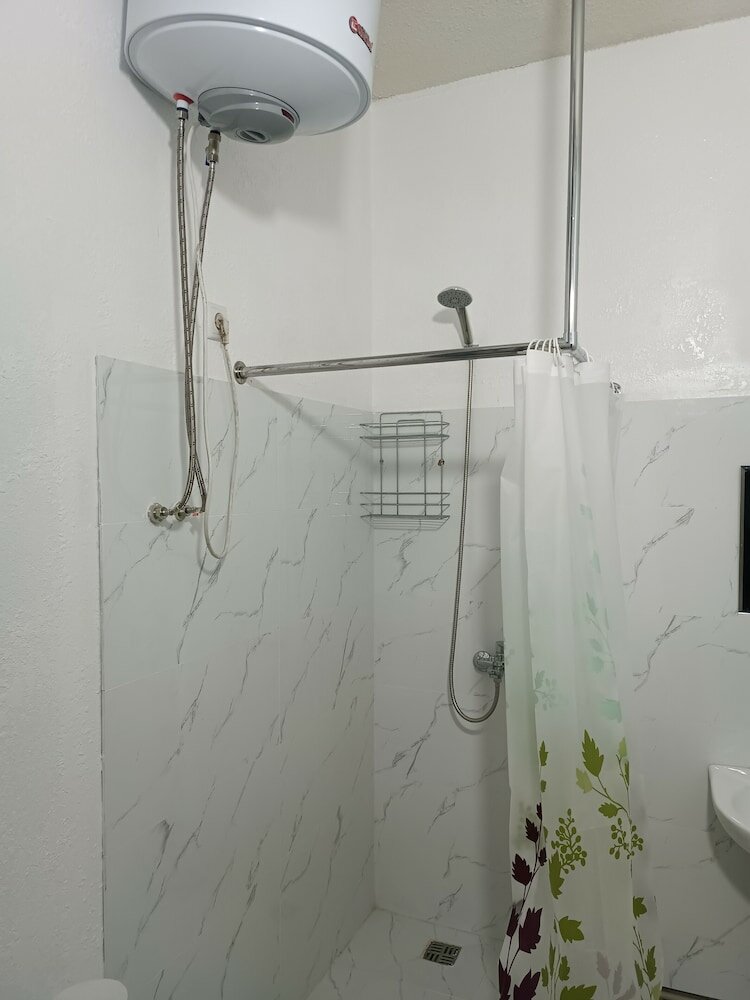 Фото Гостевой дом Nomad Inn