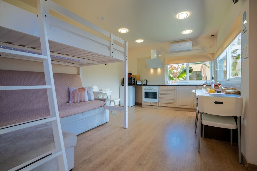 Фото Modular Bungalows With Heated Pool Artemis Greece