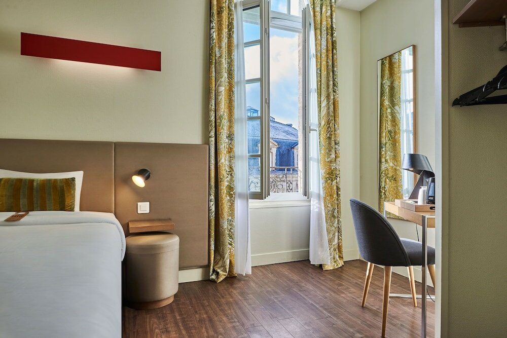 Фото Hotel Bordeaux Clemenceau by HappyCulture