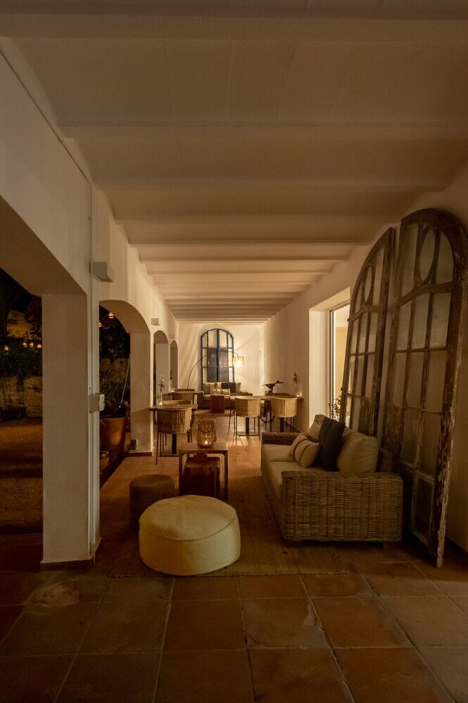 Фото Hostal Es Niu de Tamariu