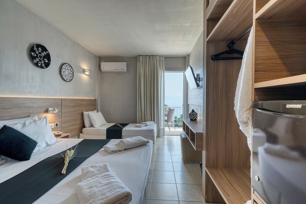 Фото Black and White Boho Resort