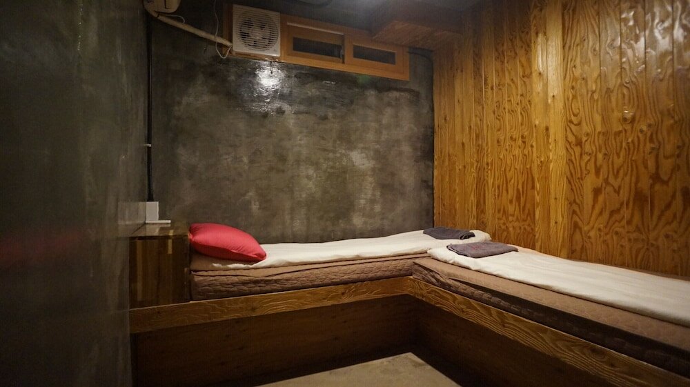 Фото Guesthouse H