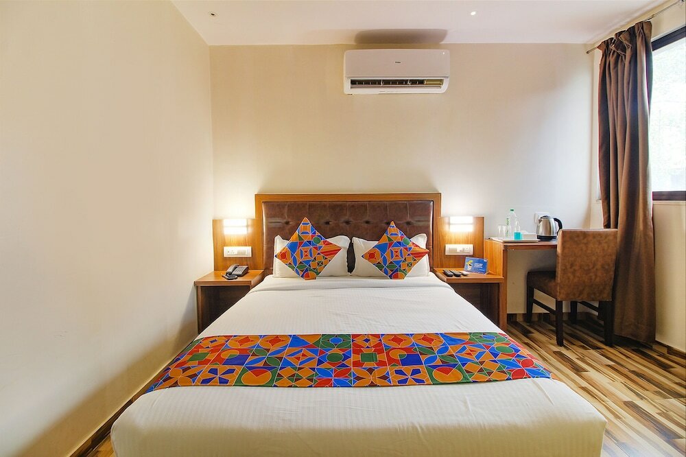 Фото Fabhotel Seven Olives