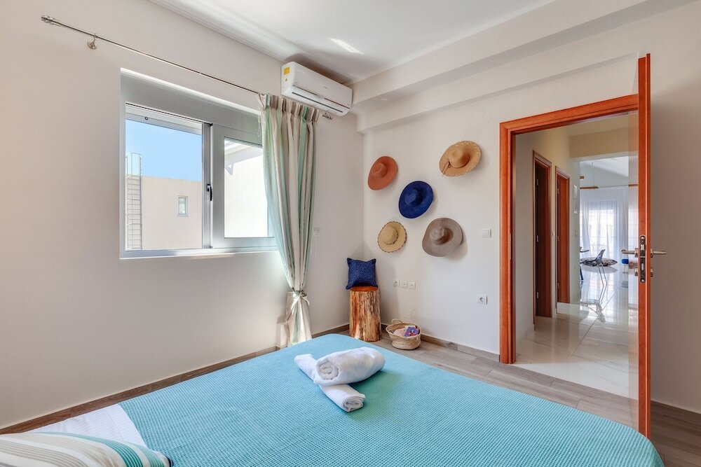 Фото Ikia Aretousa