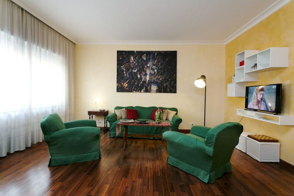 Фото Wonder Colosseum Delight