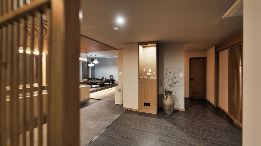 Фото Denbasta Ryokan Busan Mandeok