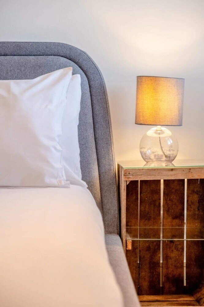 Фото Stylish 1 Bedroom Apartment in Affluent Fulham