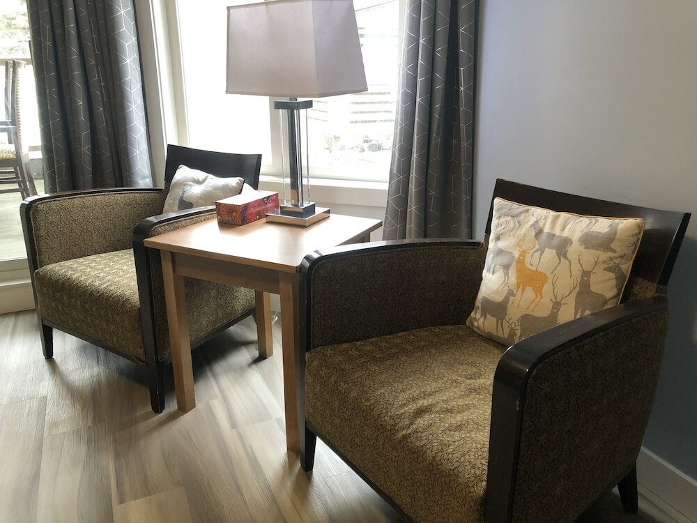 Фото 4 Bedrooms Suite - Group of Families