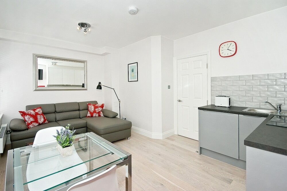 Фото 7 Greek Street by City Living London