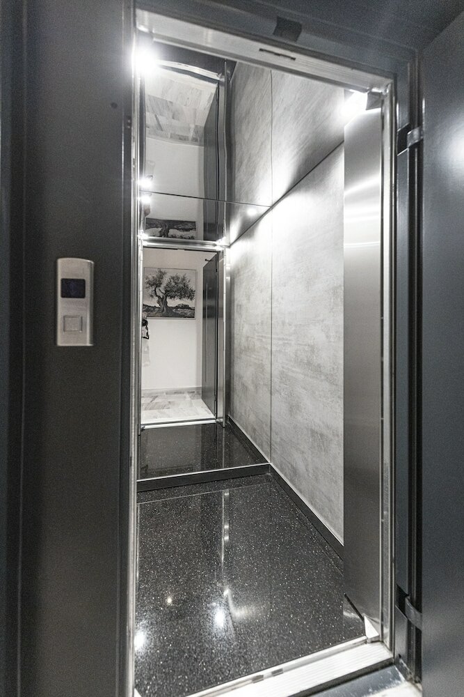 Фото A&n Athens Luxury Apartments - Akadimou