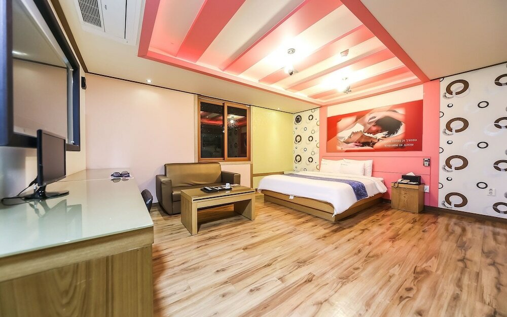 Фото Yeosu Apple Hotel