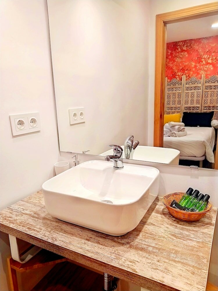 Фото Apartahotel Quo Eraso