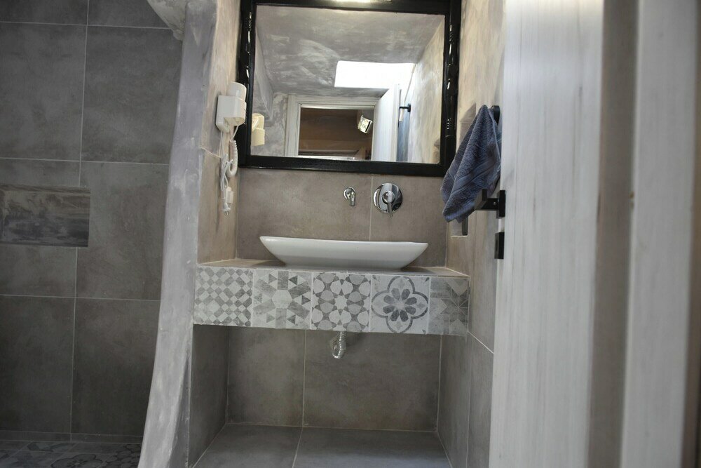 Фото Amazing Traditional Stone house Skiathos