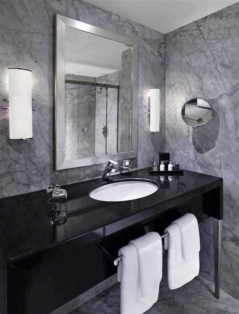 Фото The Park Tower Knightsbridge